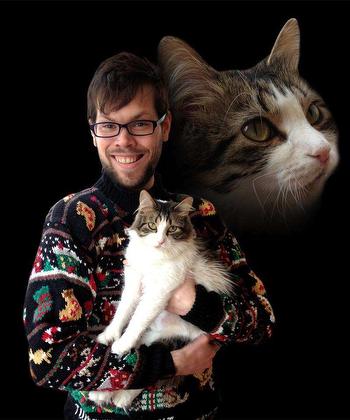 Strange Sweater With Cat Pic
