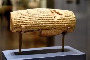 Cyrus Cylinder Display